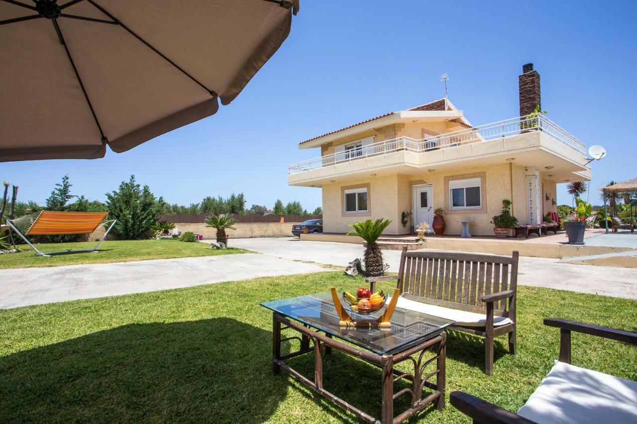 Laylande House Villa Theológos Екстериор снимка